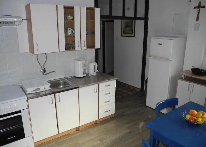 30m Vom Entfernt- Mit Gemeinschaftspool By Interhome * 크리크베니카