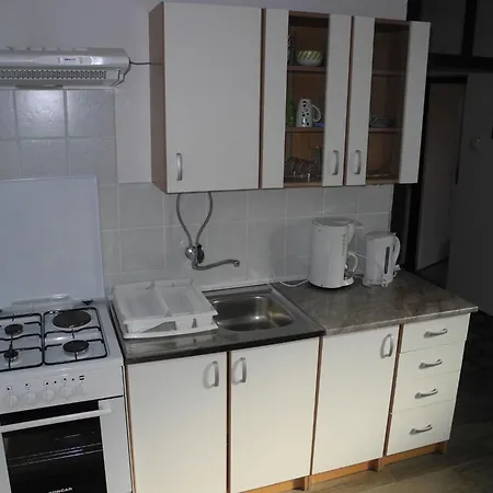 דירה 30m Vom Entfernt- Mit Gemeinschaftspool By Interhome