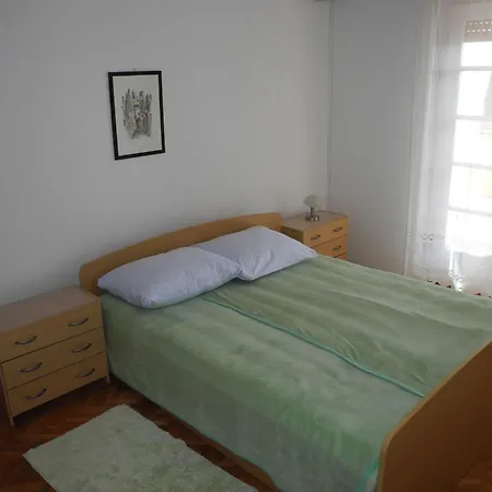 30m Vom Entfernt- Mit Gemeinschaftspool By Interhome Crikvenica