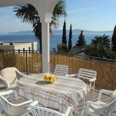 30m Vom Entfernt- Mit Gemeinschaftspool By Interhome Apartment Crikvenica