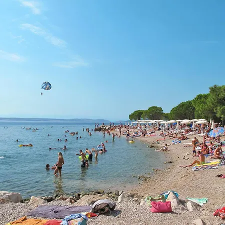30m Vom Entfernt- Mit Gemeinschaftspool By Interhome Crikvenica