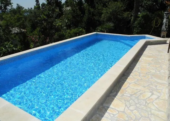 30m Vom Entfernt- Mit Gemeinschaftspool By Interhome Apartment Crikvenica